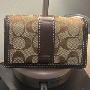 Coach button wallet
